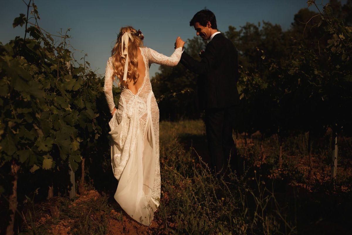 10 Reasons You Should Get Married Abroad