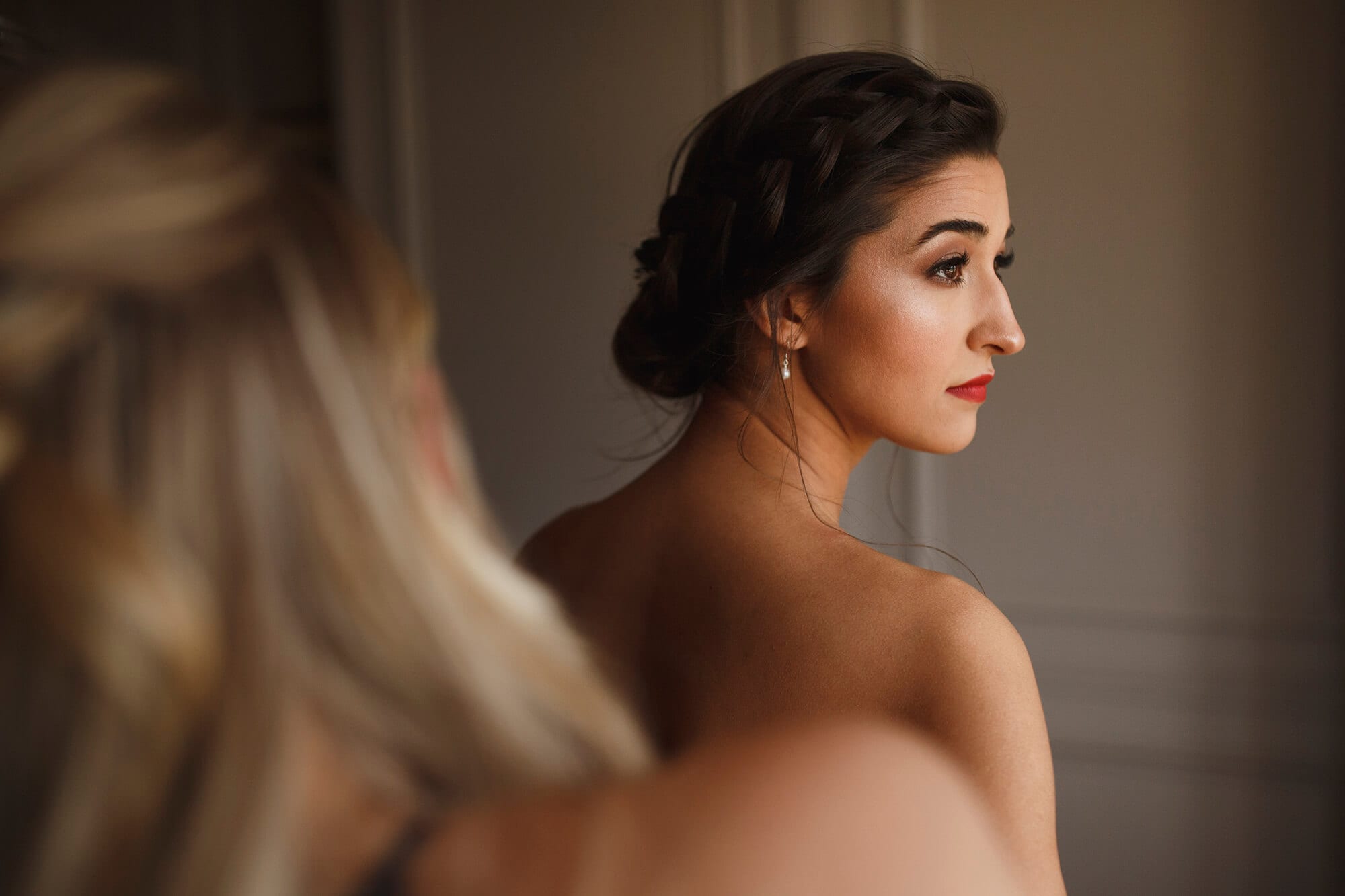 Bride with bridesmaids getting ready wedding love