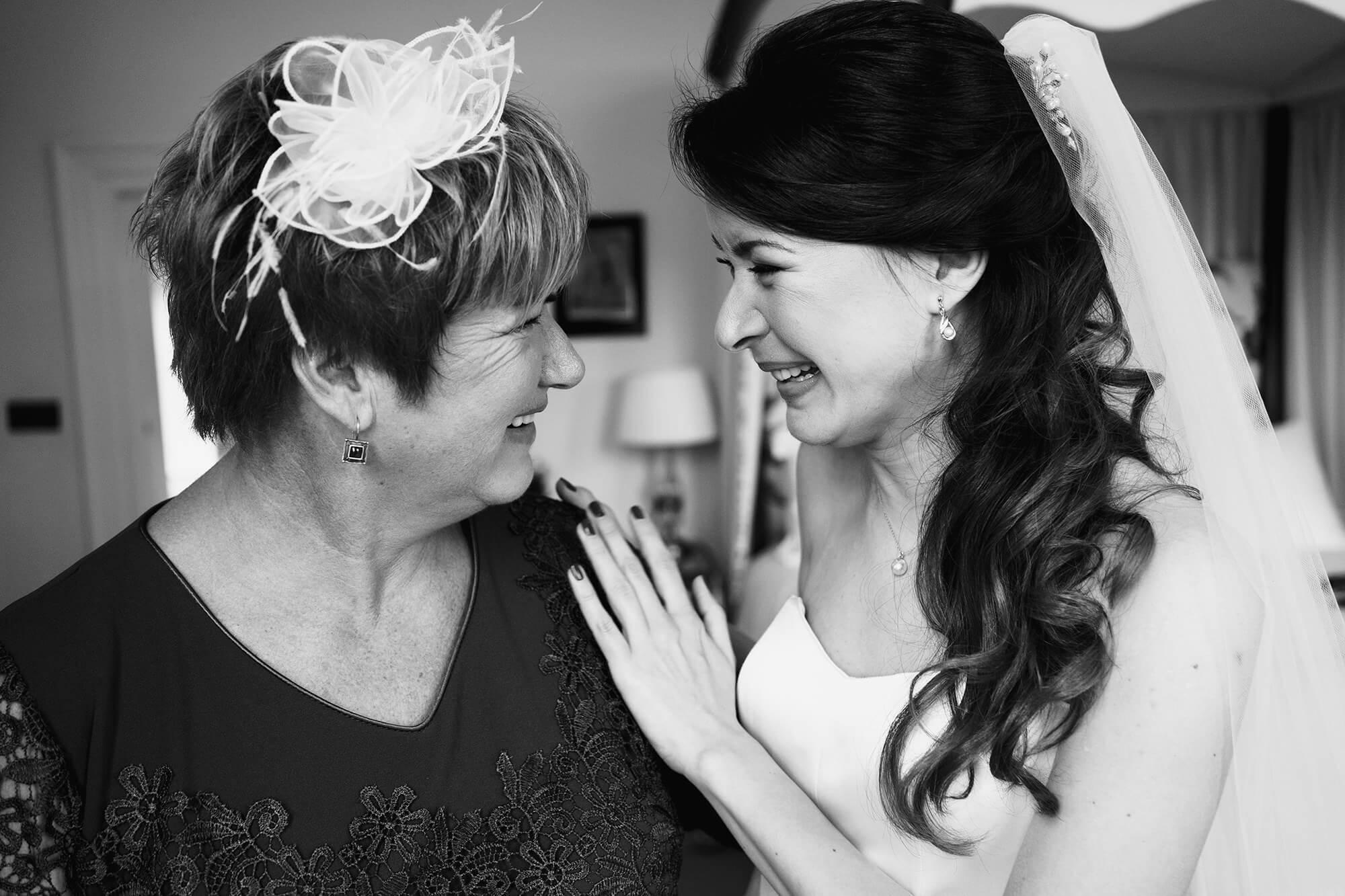 mother of the bride with her daughter