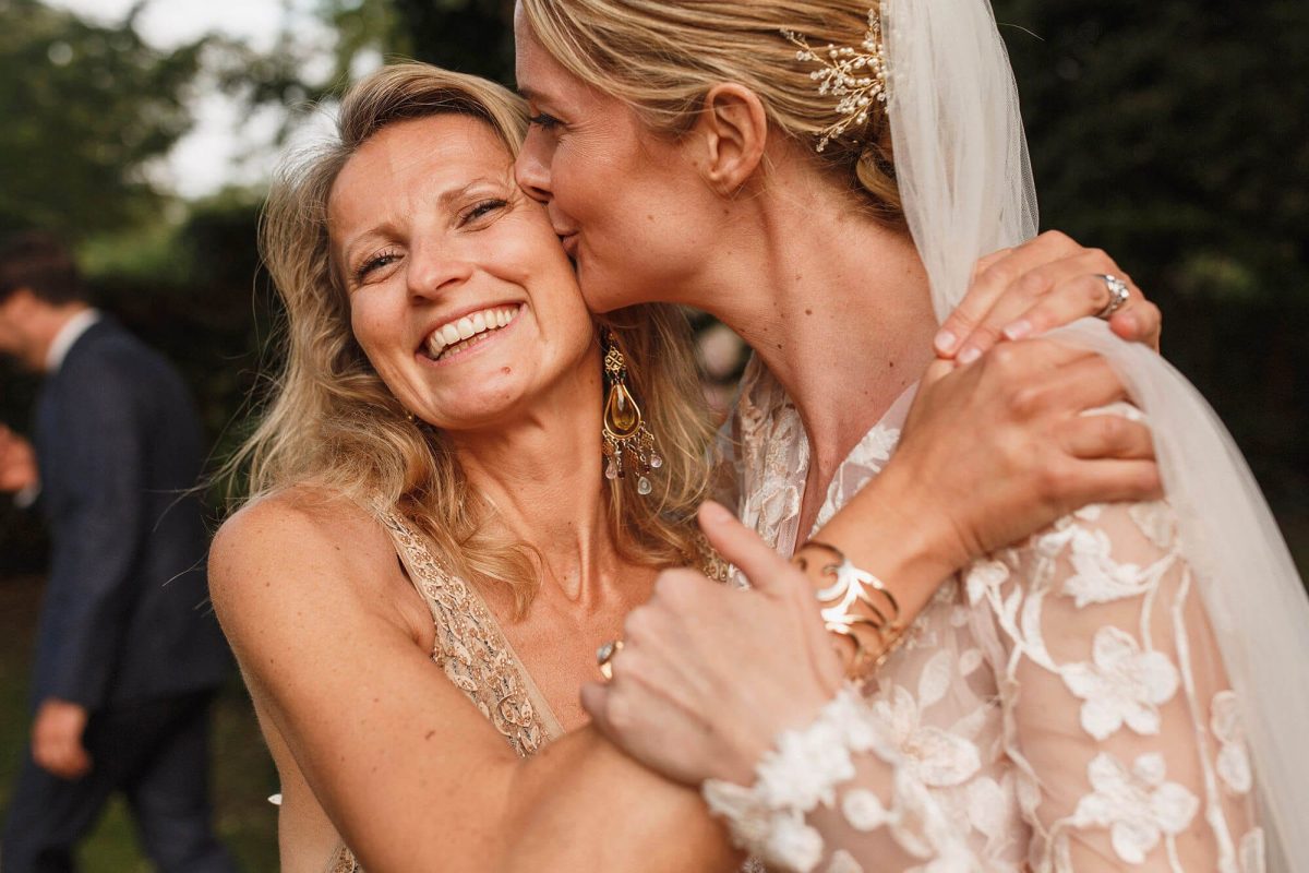 Small Cotswolds Wedding | Why I Love This Photo