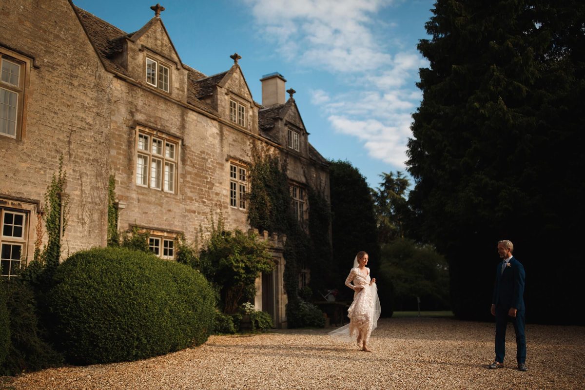 5 Best Hotels For A Honeymoon In The Cotswolds