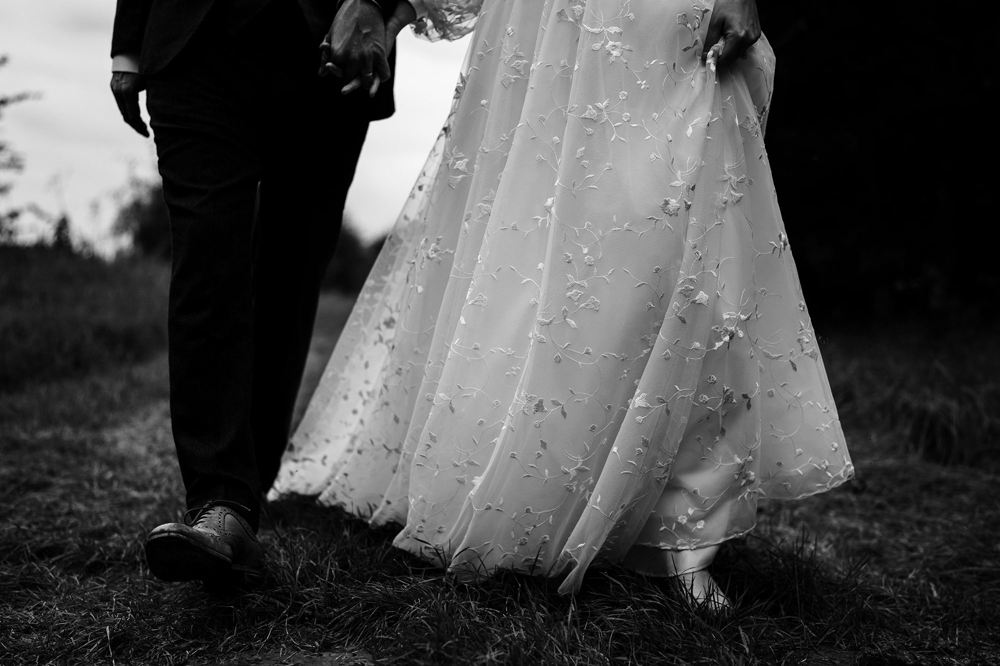 stratton court barn wedding photos