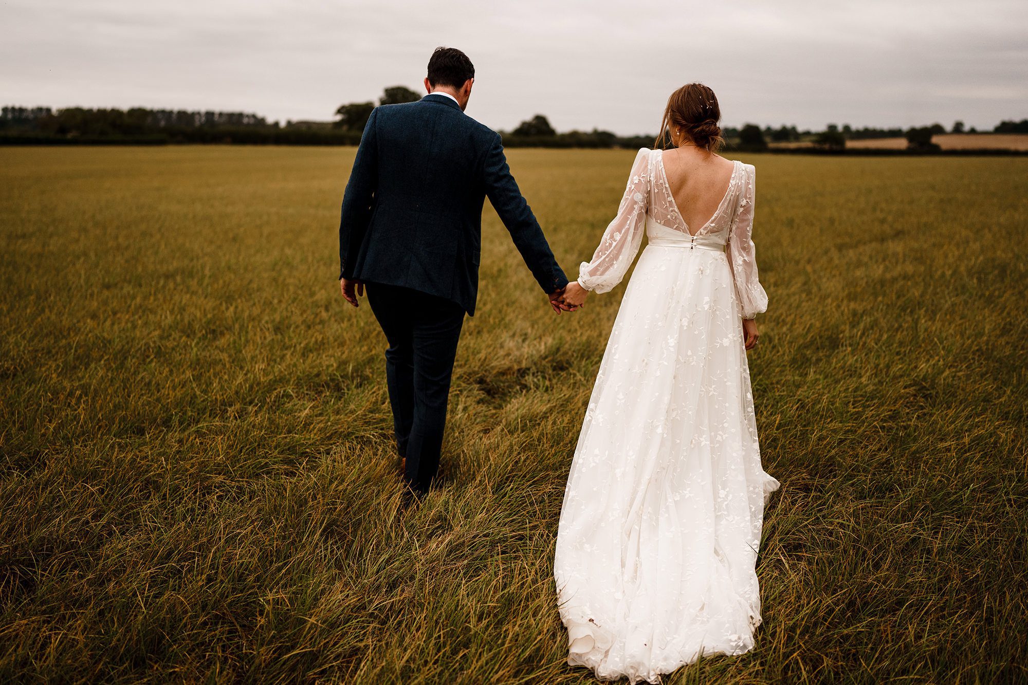 stratton court barn wedding photos