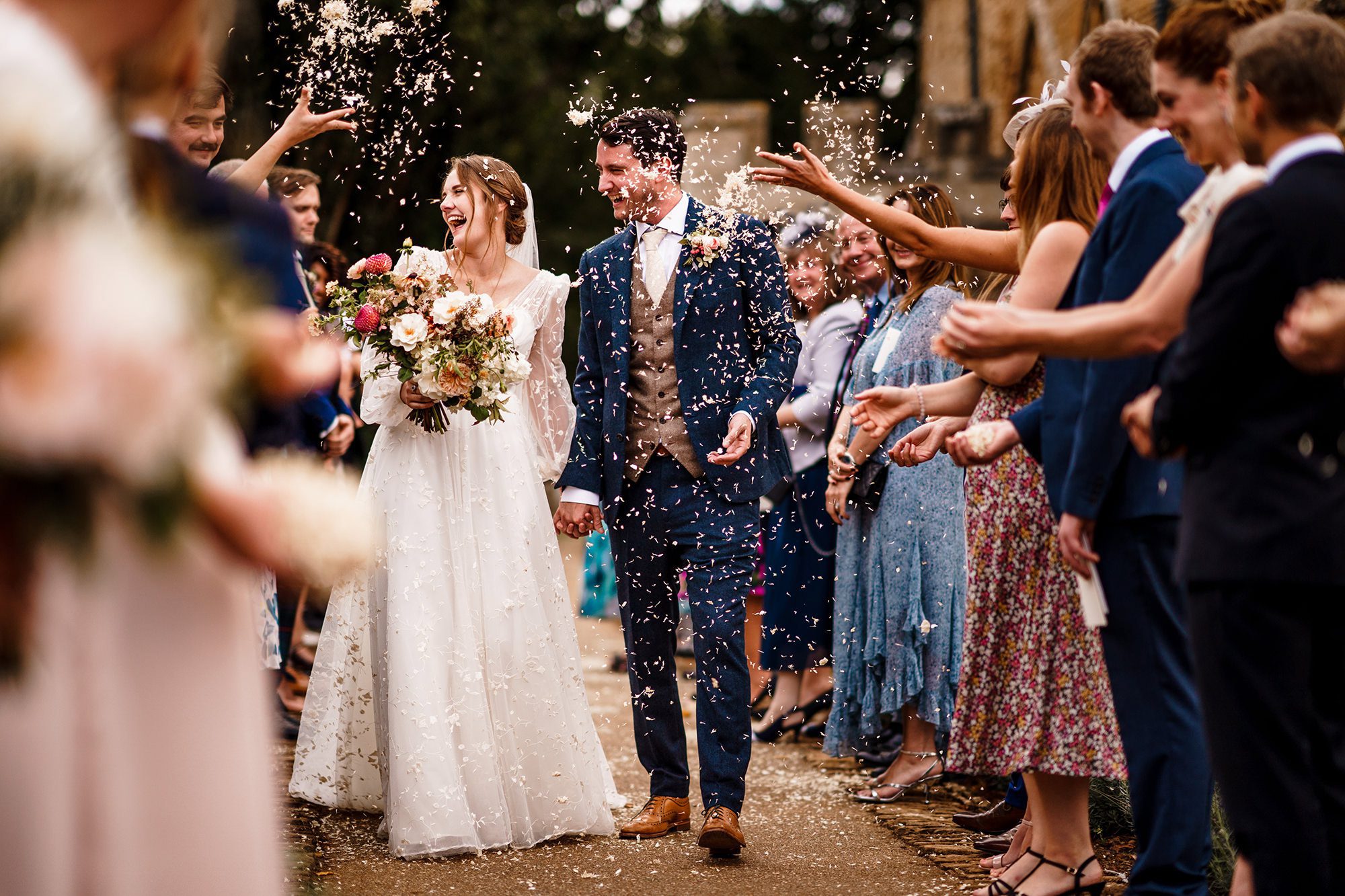 confetti at stratton court barn