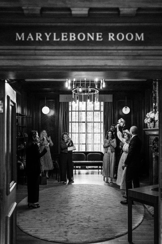 Niki and Diego arriving at Marylebone Town Hall for their wedding