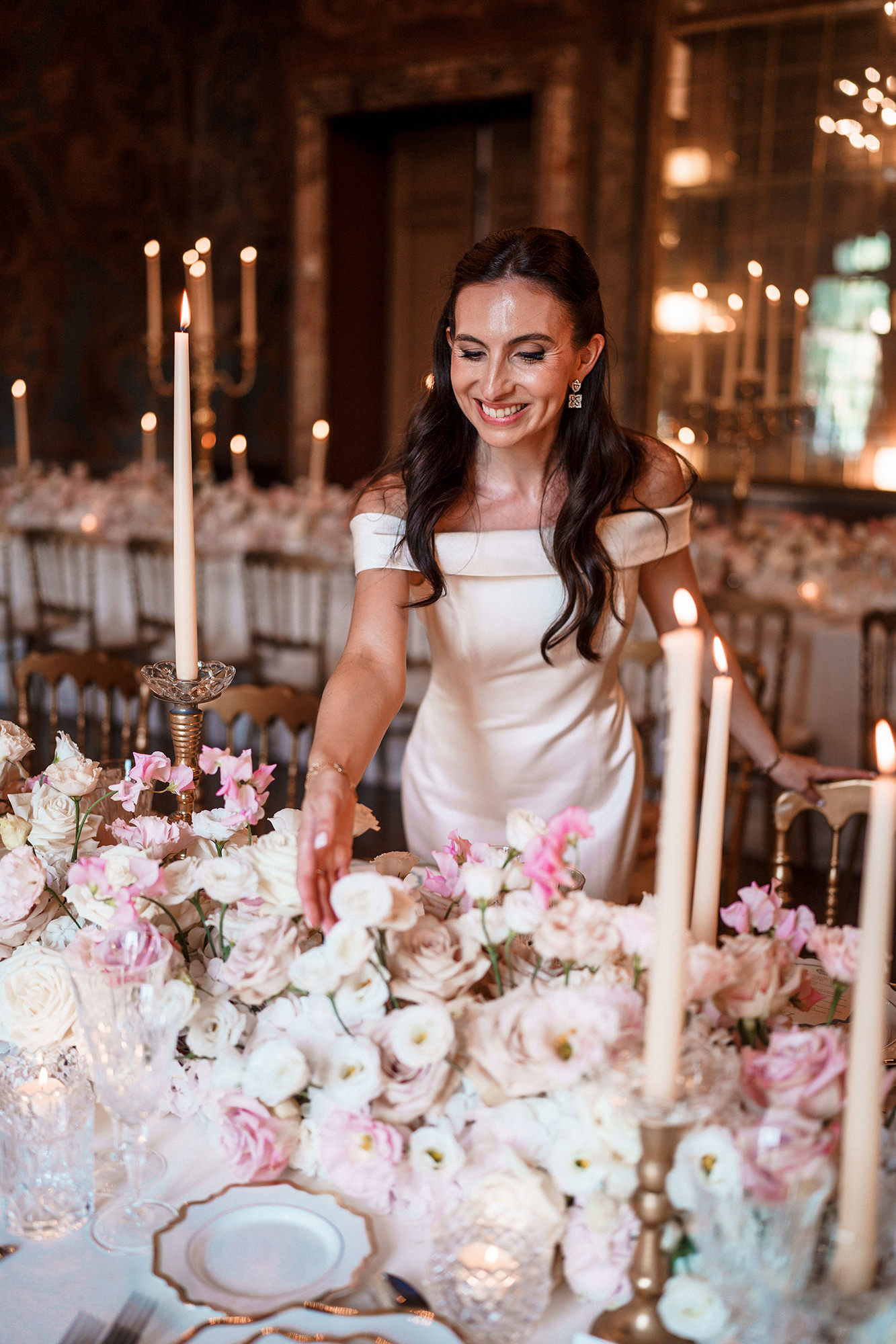 Dinner atmosphere at Lara and Qiao’s wedding