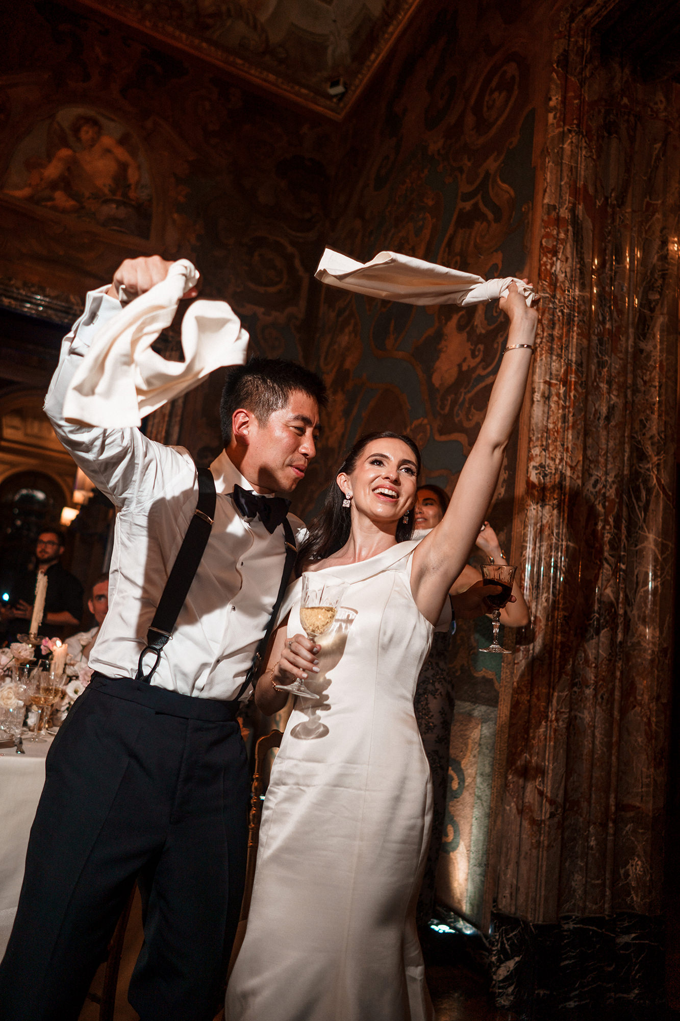 Second dress portraits at Villa Erba