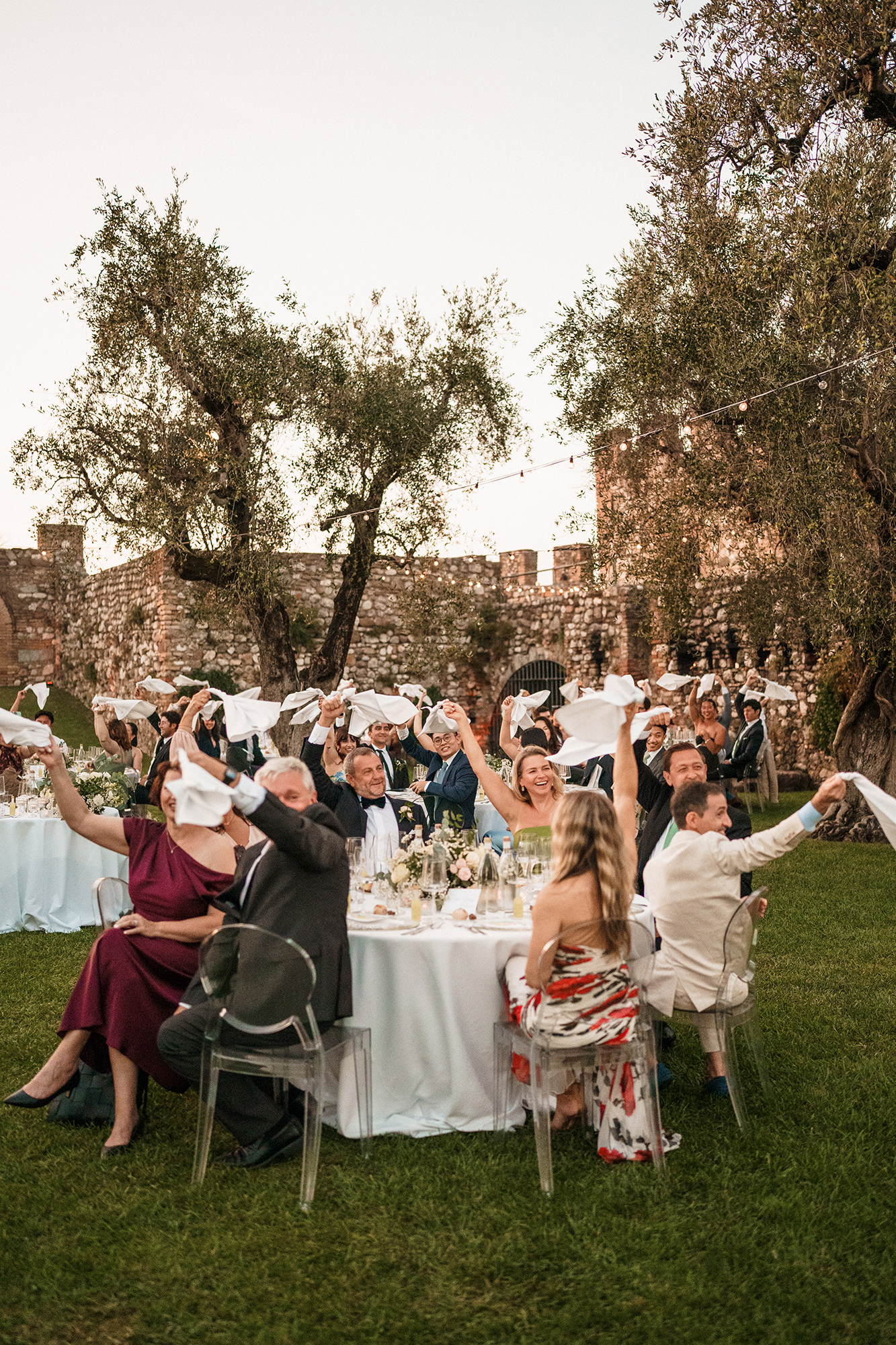 Italy destination wedding photographed by Stephen Walker