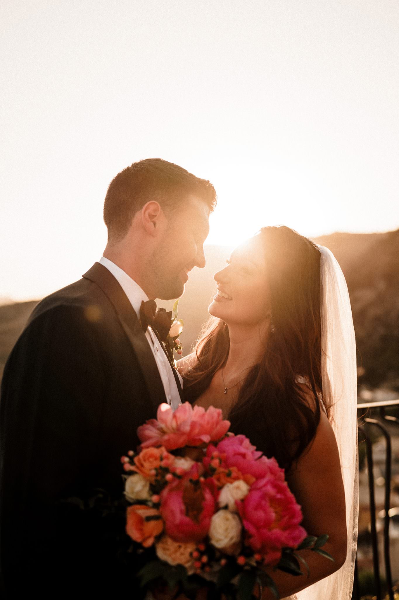 Natural, relaxed wedding photography in Italy