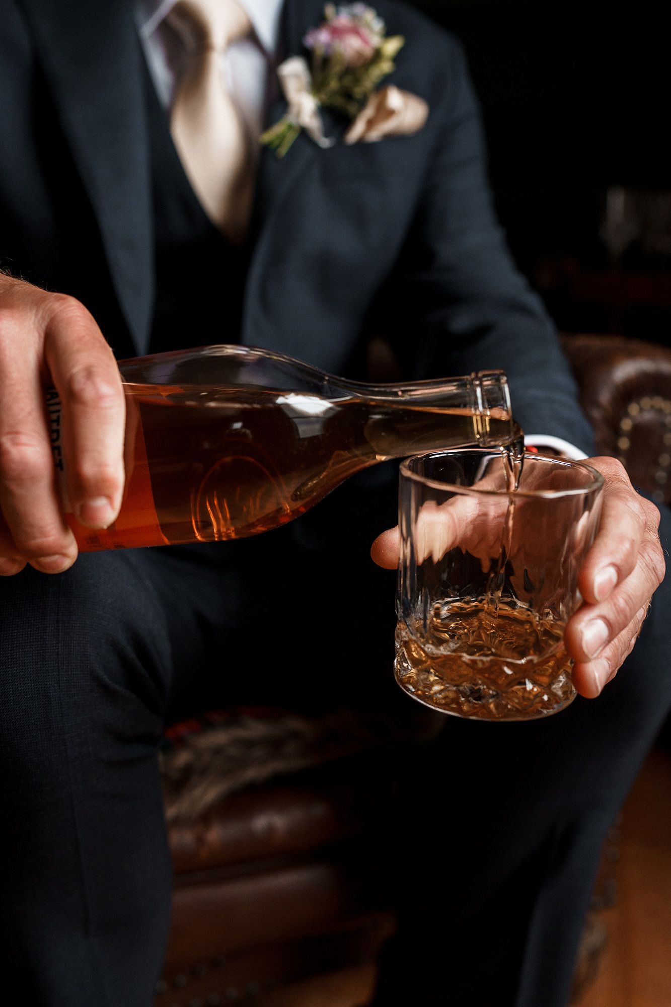Relaxed wedding preparation photograph at La Cannonerie