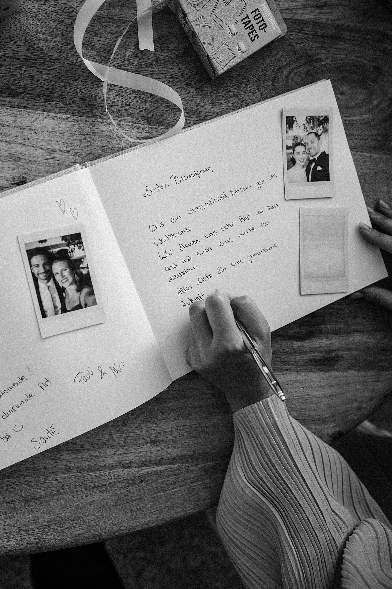 Personal wedding details from Anne-Sophie and Clément's La Cannonerie wedding